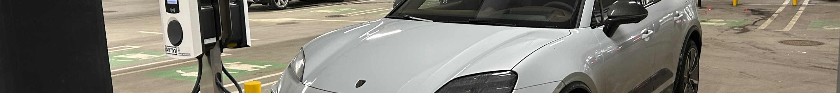 Porsche Macan EV Turbo