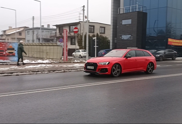 Audi RS4 Avant B9