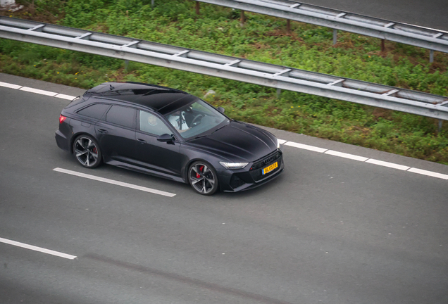 Audi RS6 Avant C8