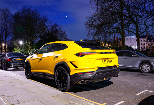 Lamborghini Urus Performante