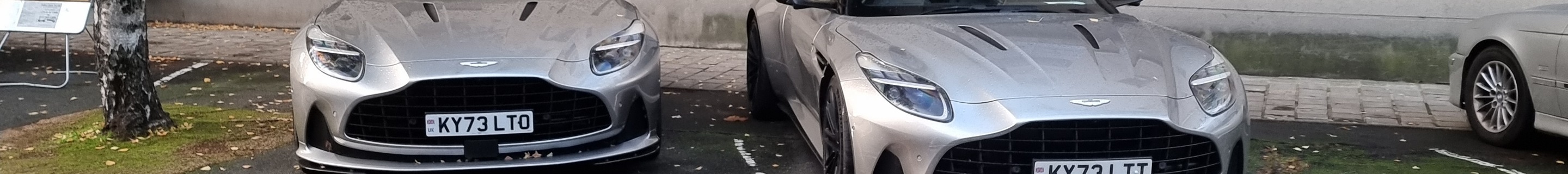 Aston Martin DB12