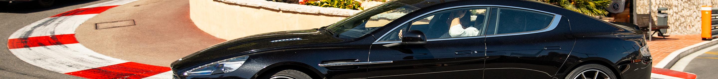 Aston Martin Rapide S