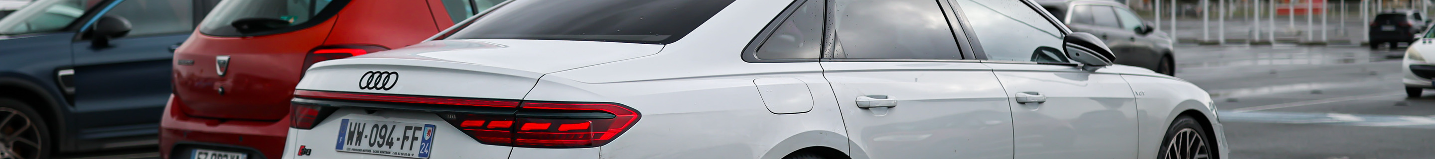 Audi S8 D5