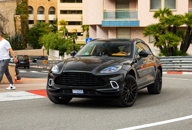 Aston Martin DBX