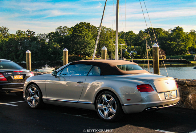 Bentley Continental GTC 2012