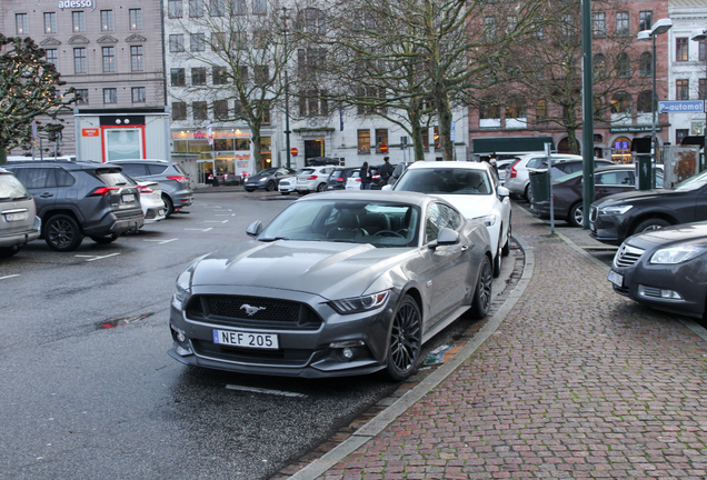 Ford Mustang GT 2015