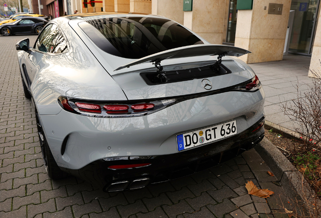 Mercedes-AMG GT 63 C192