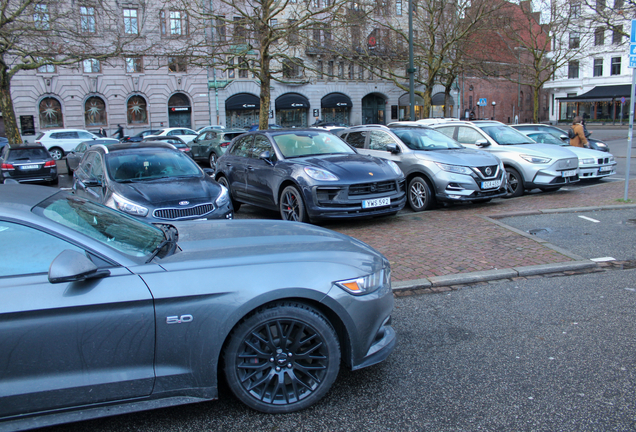 Porsche 95B Macan GTS MkIII