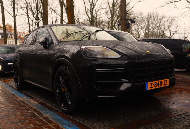 Porsche Cayenne Coupé Turbo E-Hybrid