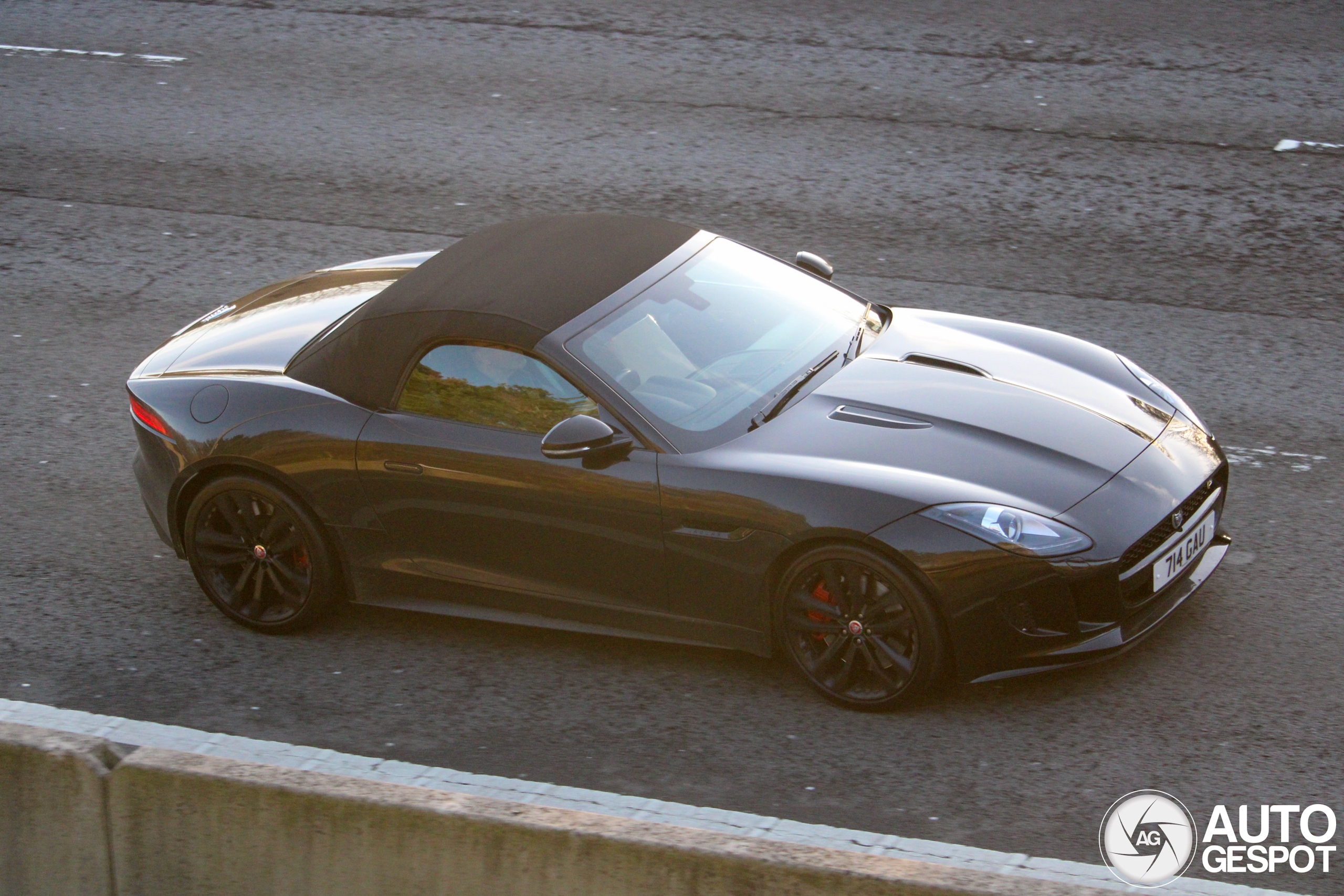 Jaguar F-TYPE S V8 Convertible
