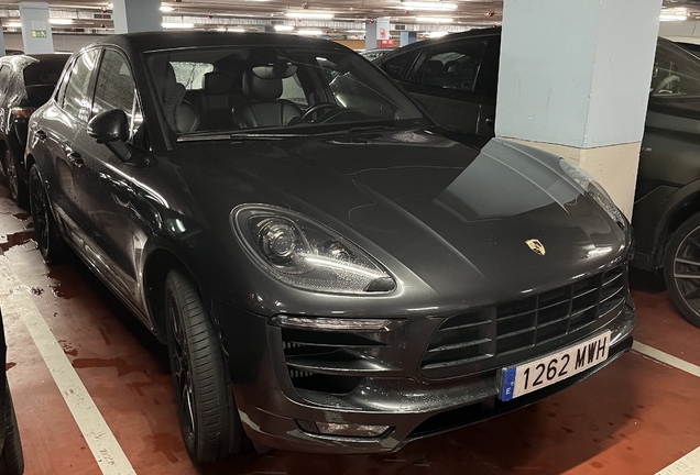 Porsche 95B Macan GTS