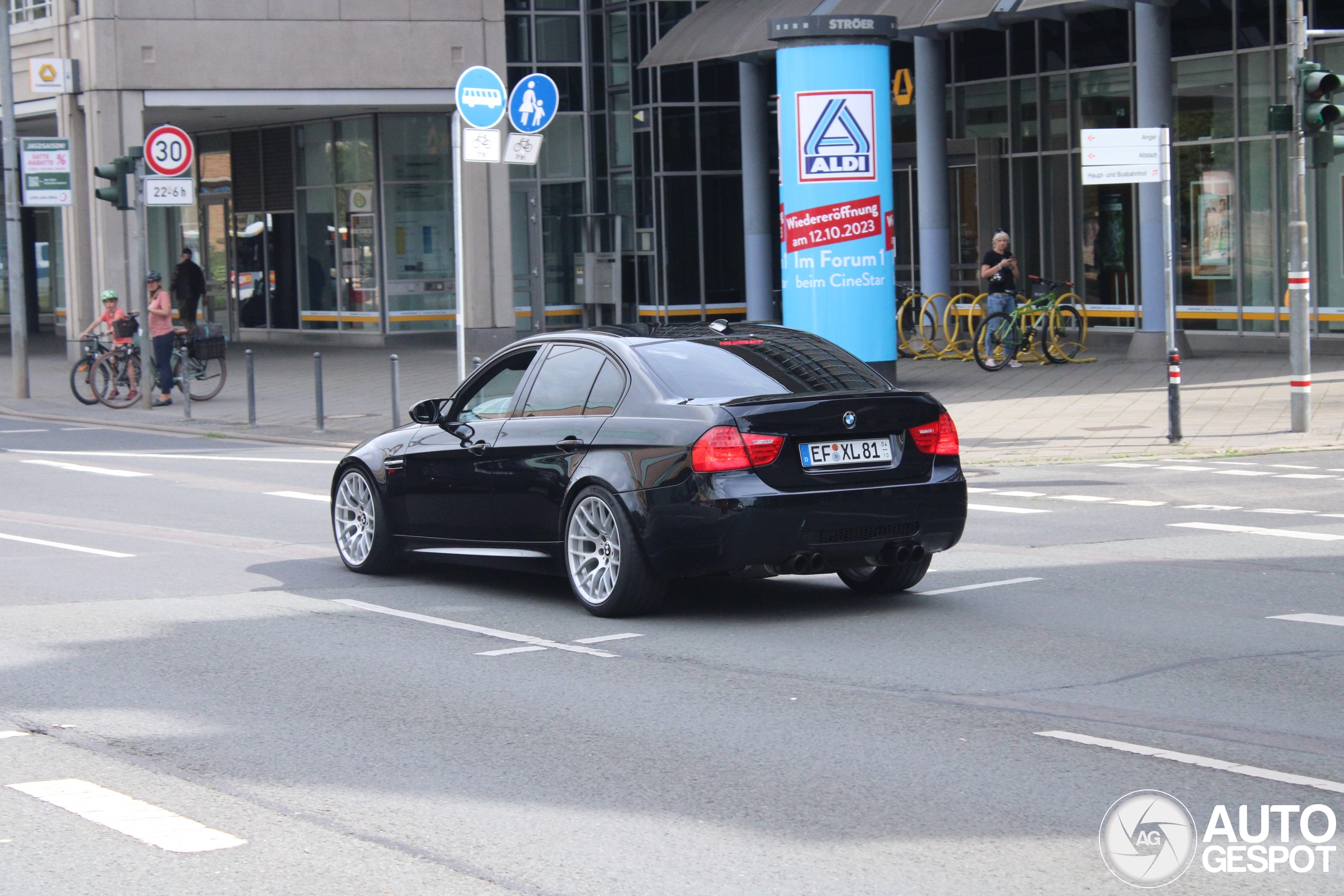 BMW M3 E90 Sedan 2009