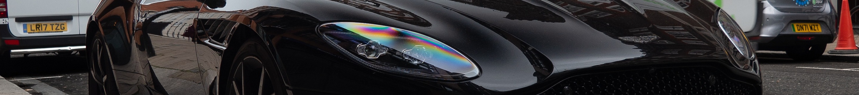 Aston Martin DBS Superleggera