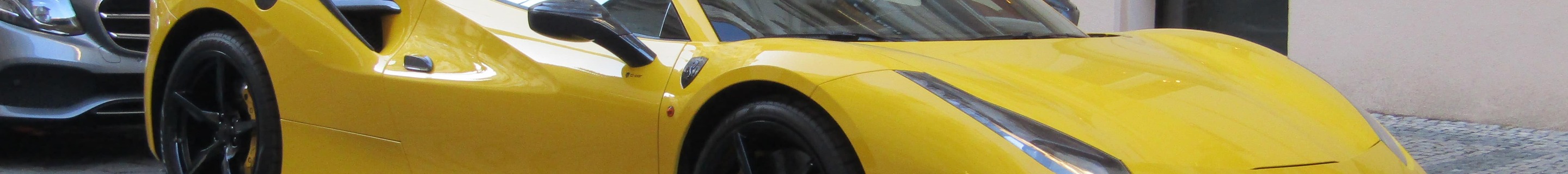 Ferrari 488 Spider