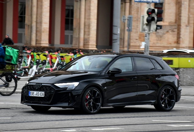 Audi RS3 Sportback 8Y 2025