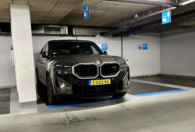 BMW XM G09