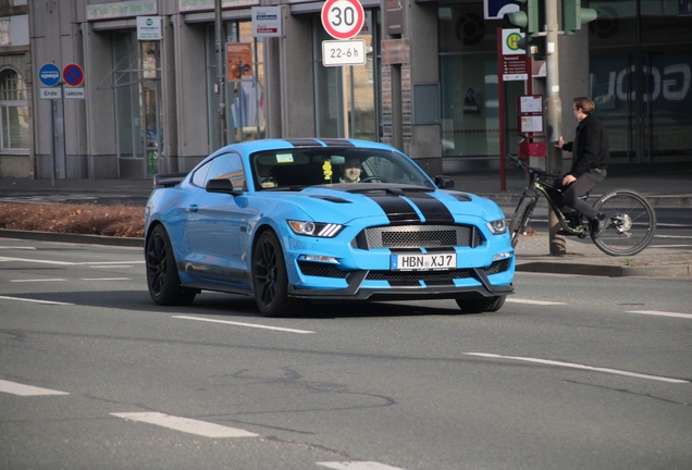 Ford Mustang GT 2015