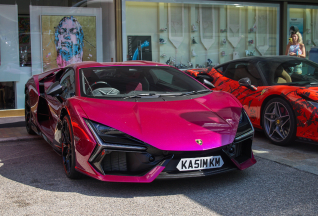 Lamborghini Revuelto