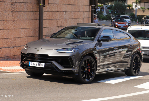Lamborghini Urus S