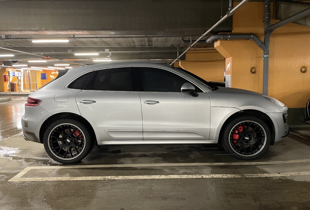 Porsche 95B Macan Turbo MkI