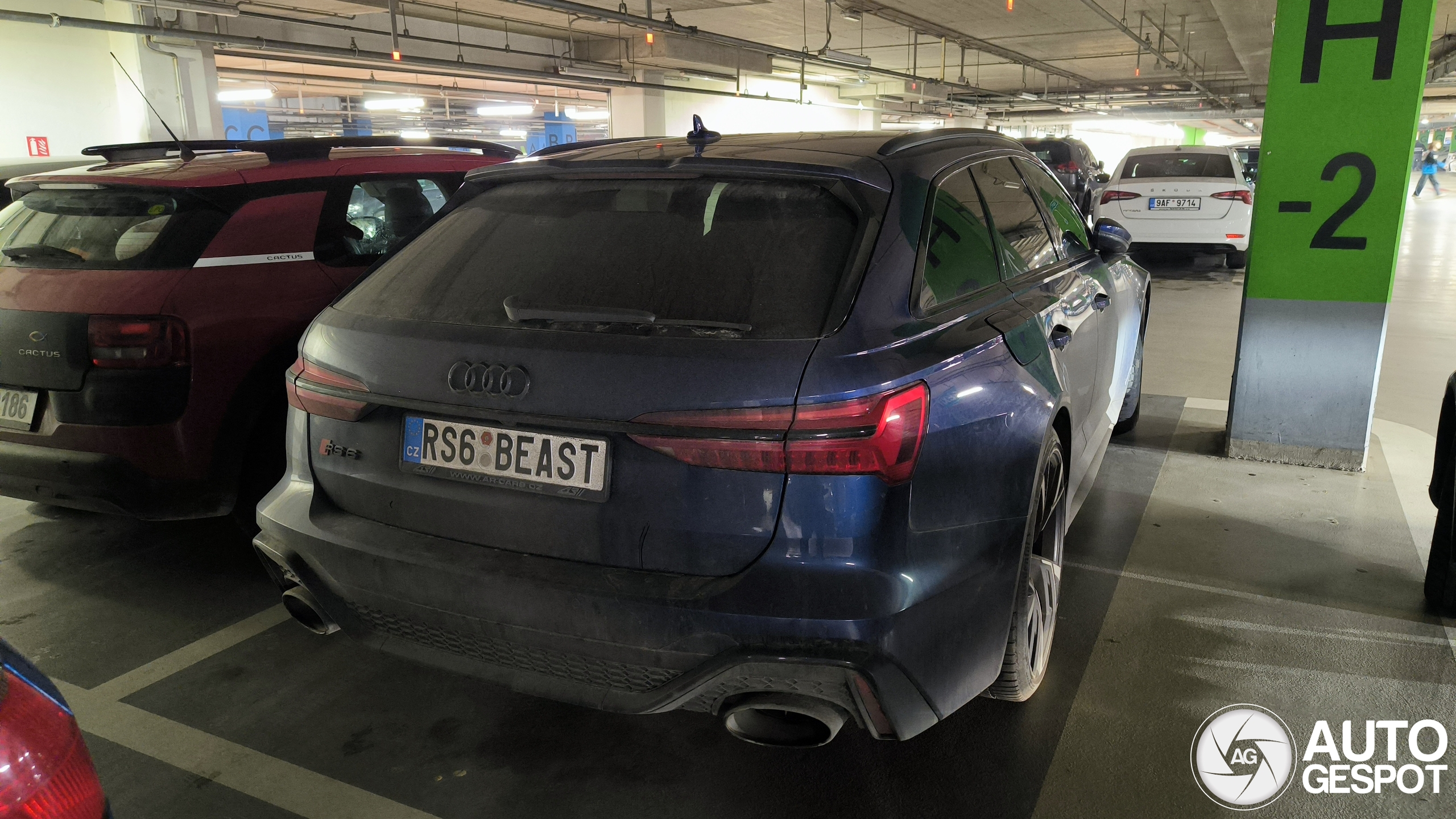 Audi RS6 Avant C8