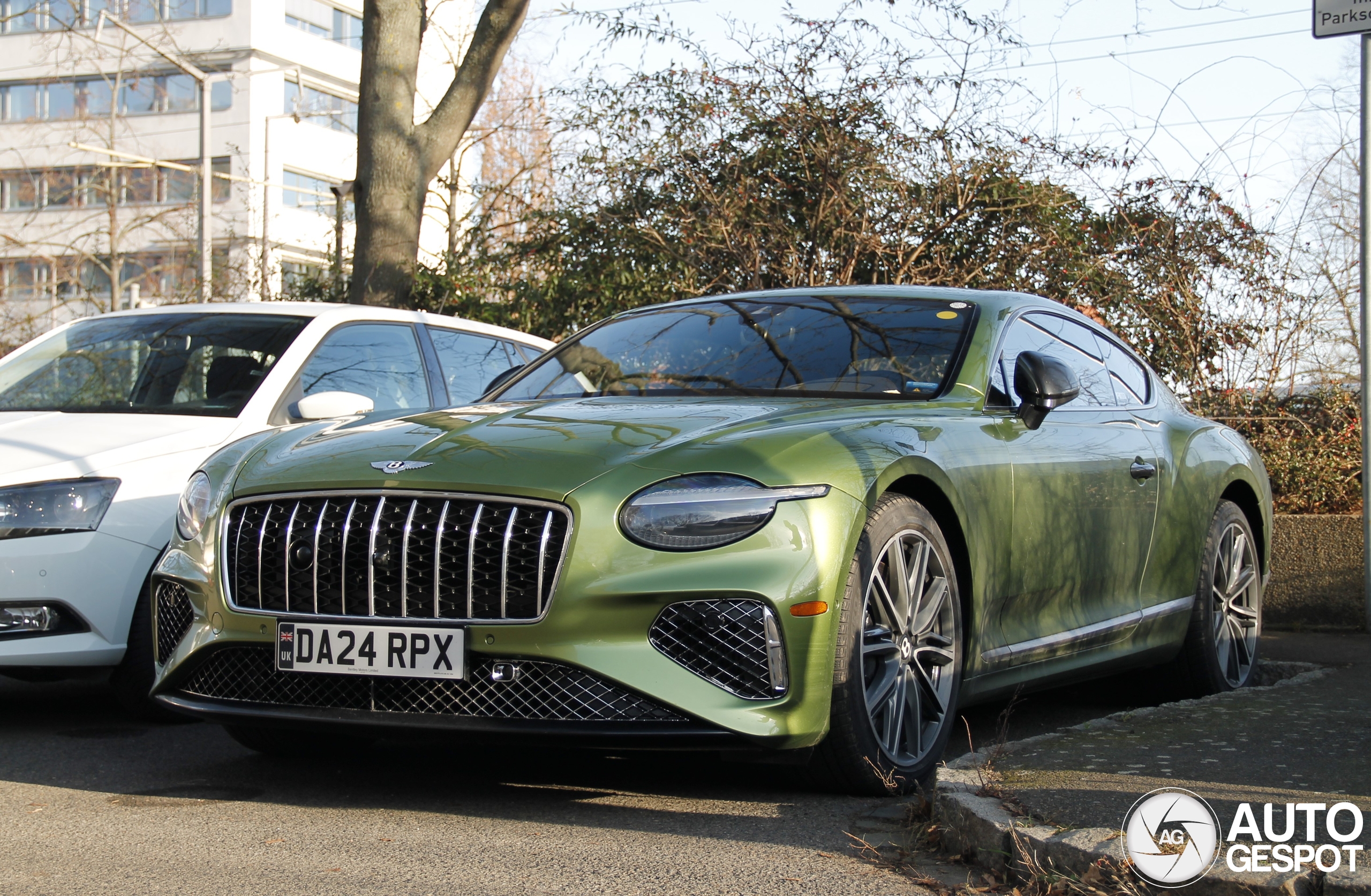 Bentley Continental GT Azure 2025 First Edition 27 December 2024 Autogespot