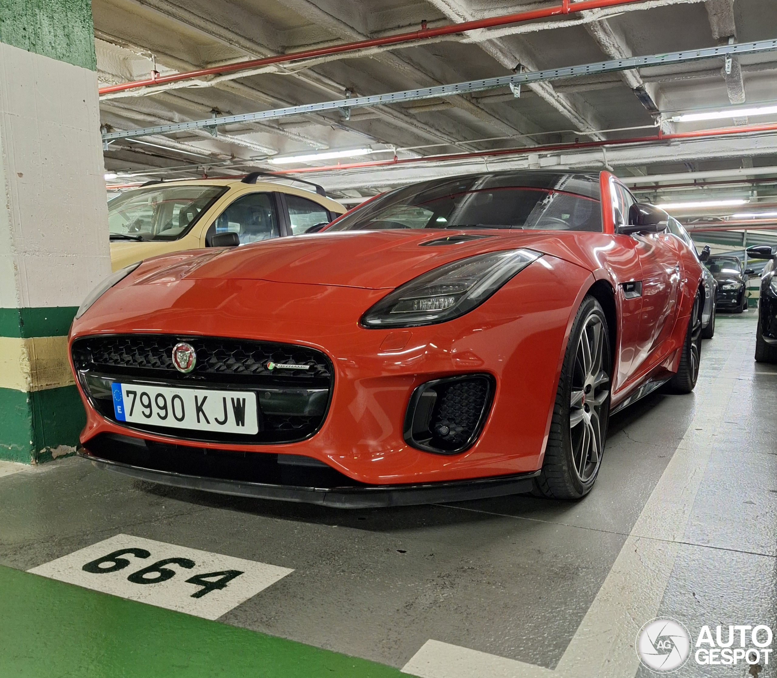 Jaguar F-TYPE P380 Coupé