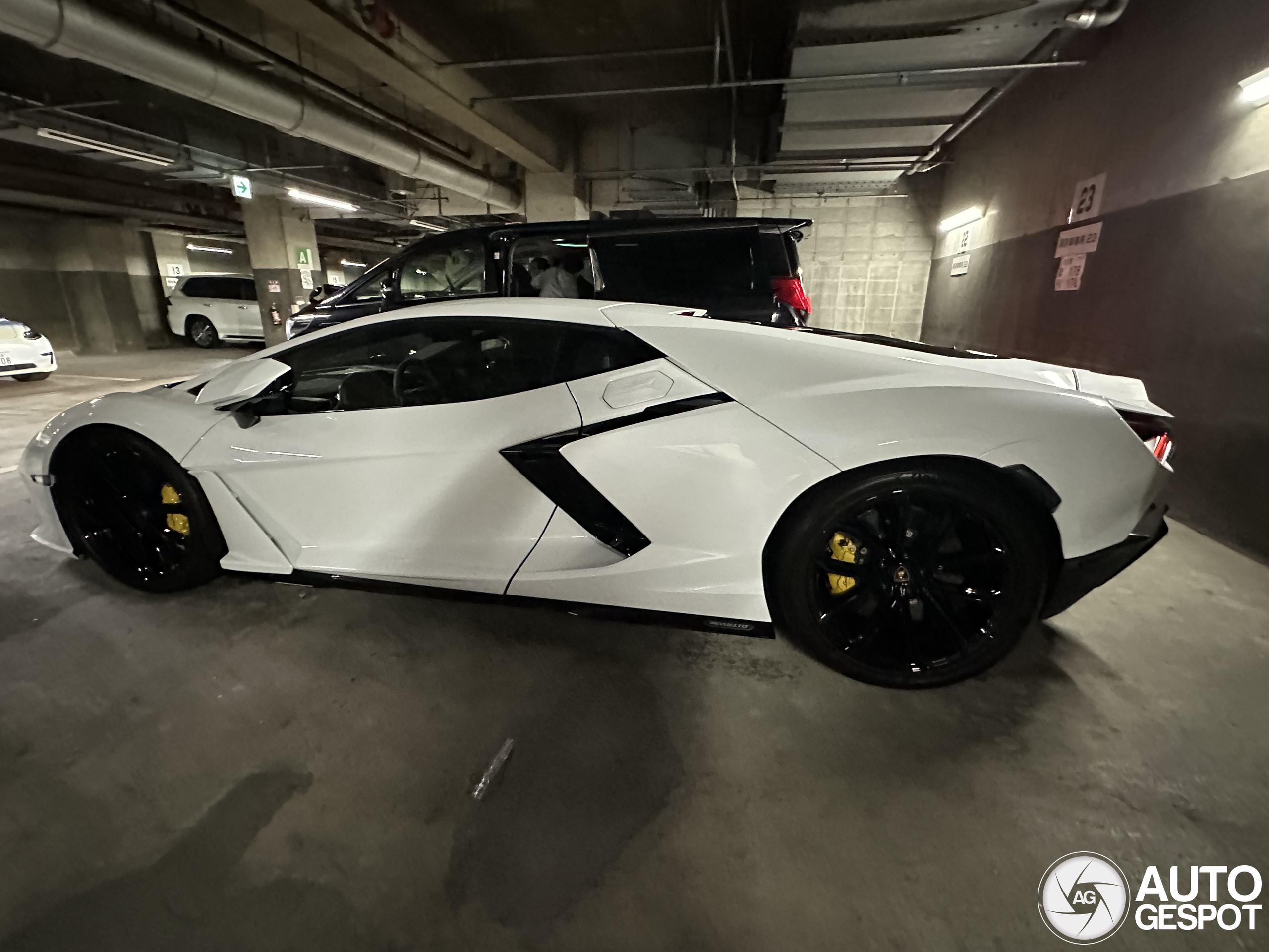 Lamborghini Revuelto - 27 December 2024 - Autogespot