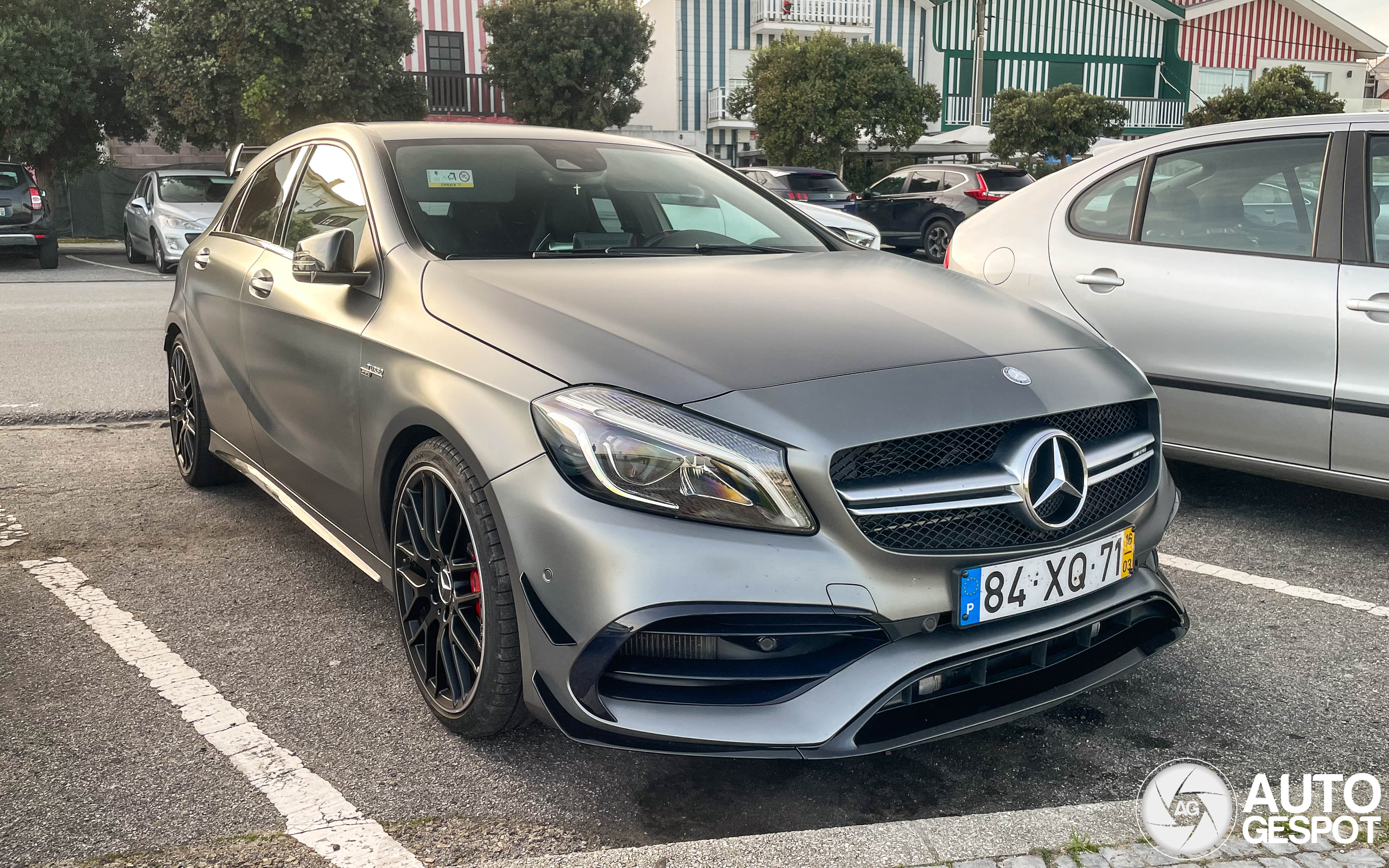 Mercedes-AMG A 45 W176 2015