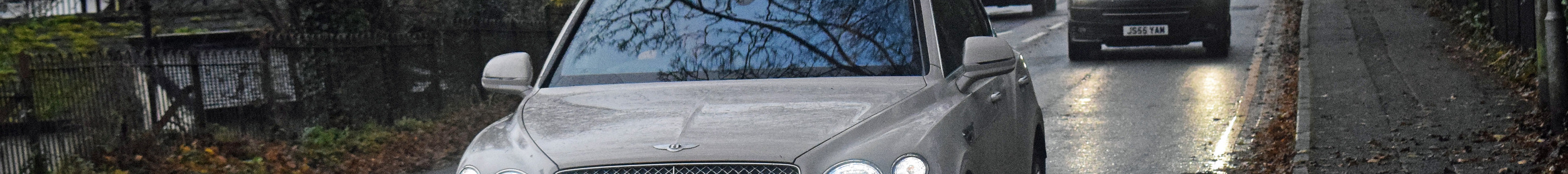 Bentley Bentayga Azure