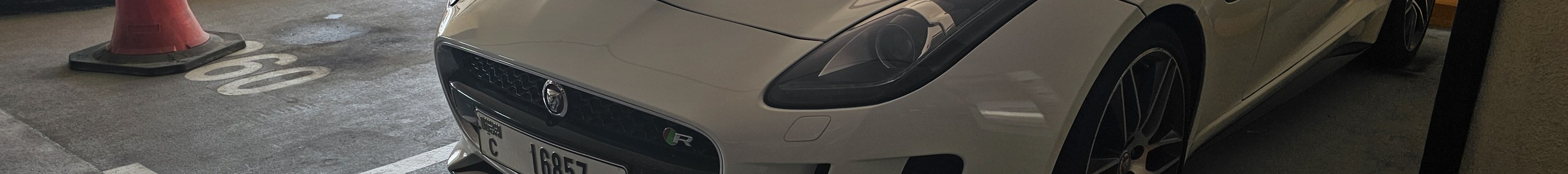 Jaguar F-TYPE R Convertible