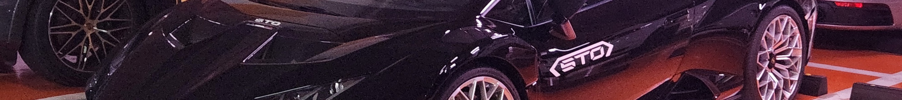 Lamborghini Huracán LP640-2 STO