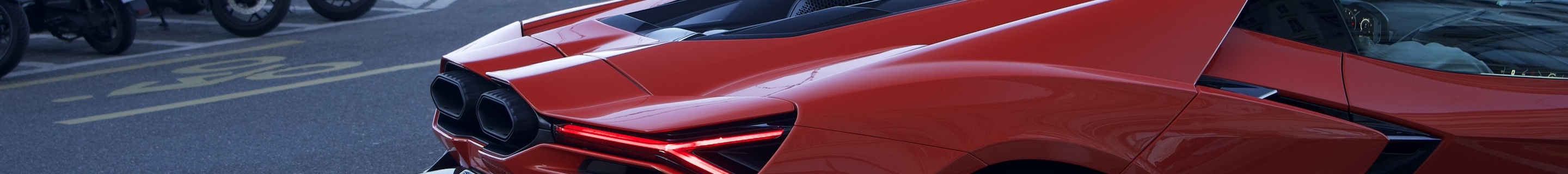 Lamborghini Revuelto