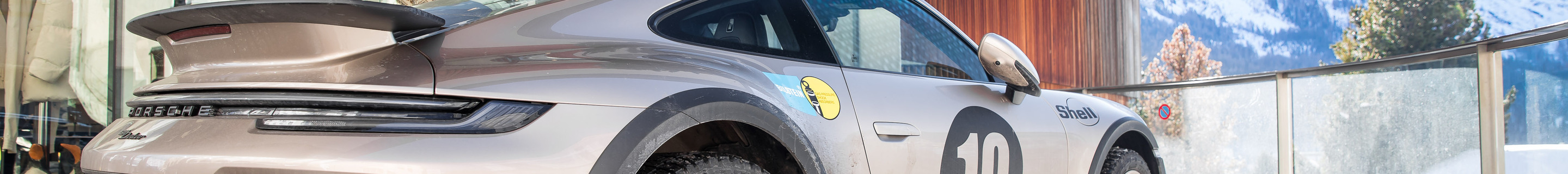 Porsche 992 Dakar