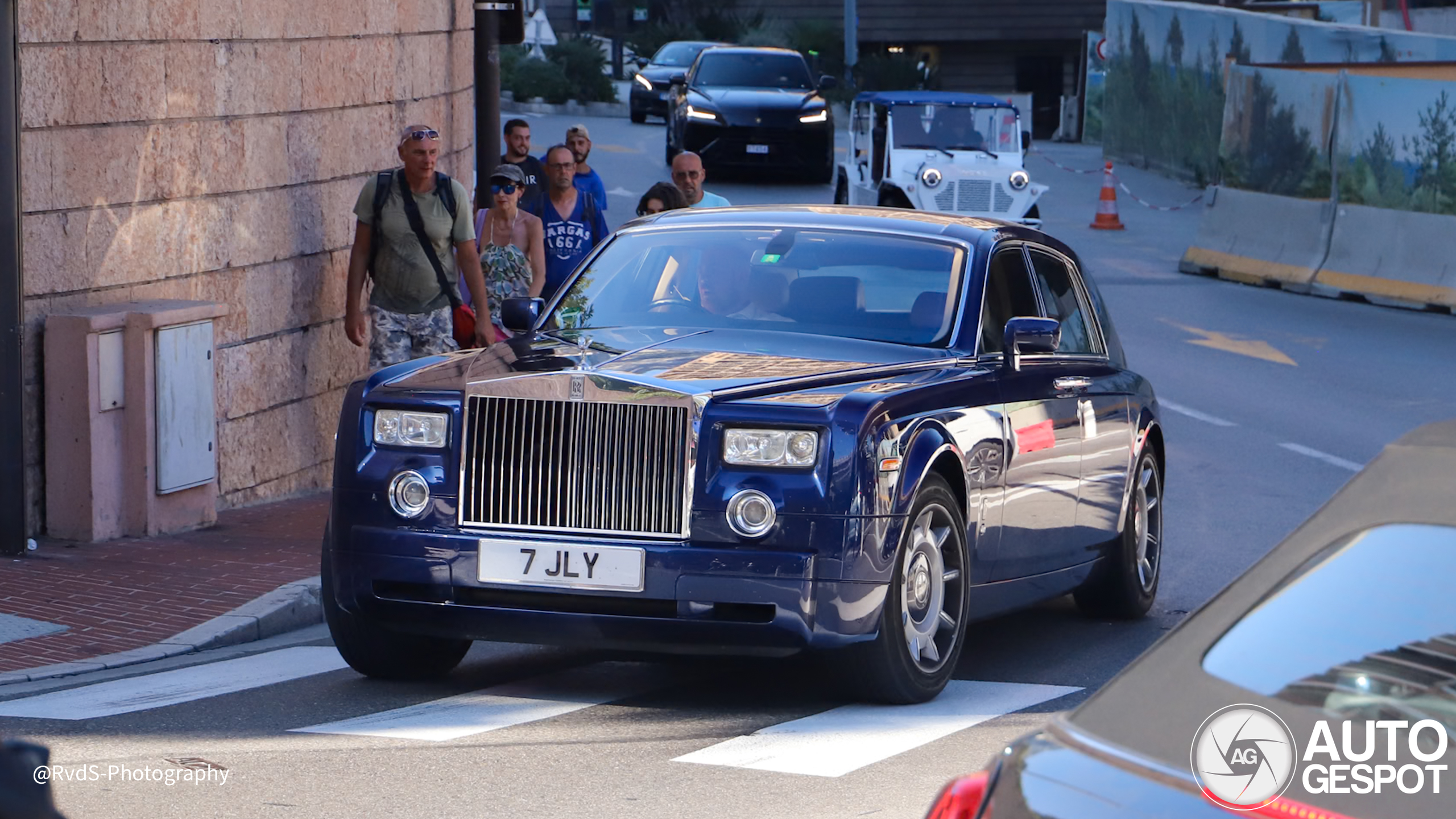 Rolls-Royce Phantom EWB