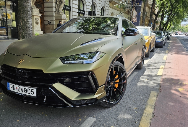 Lamborghini Urus S