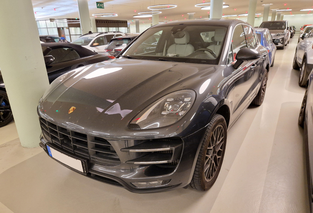 Porsche 95B Macan Turbo