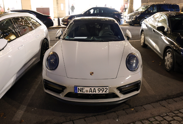 Porsche 992 Carrera 4 GTS MkI
