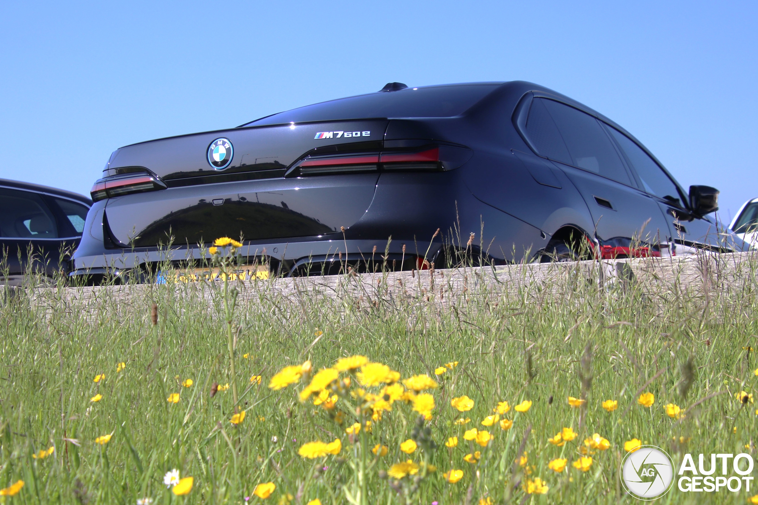 BMW M760e xDrive