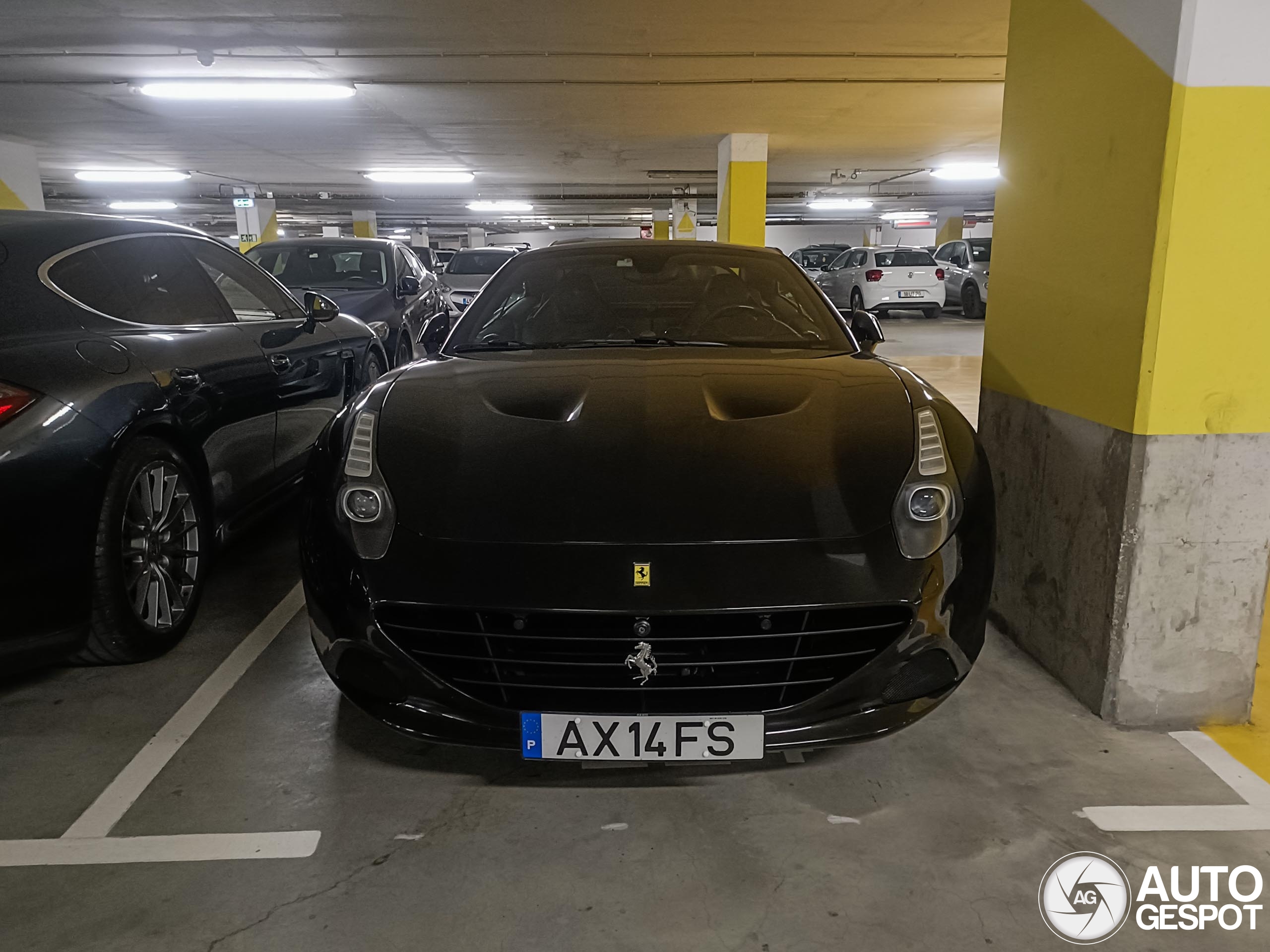 Ferrari California T