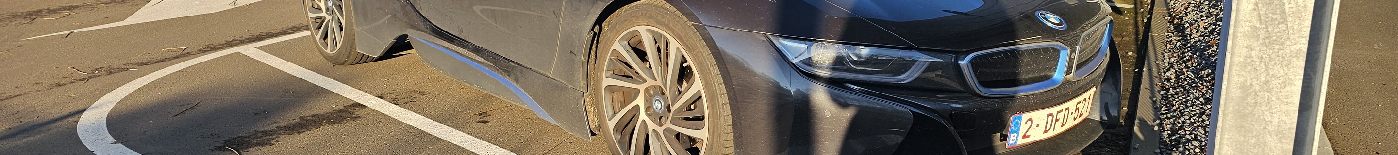 BMW i8