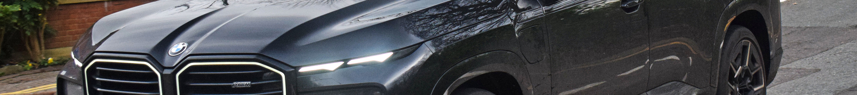 BMW XM G09