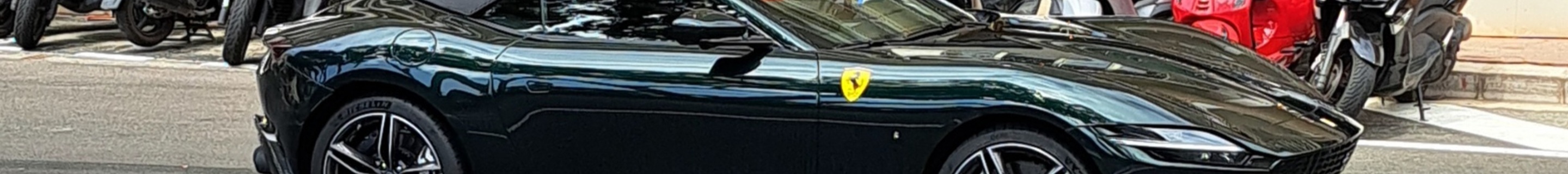 Ferrari Roma Spider