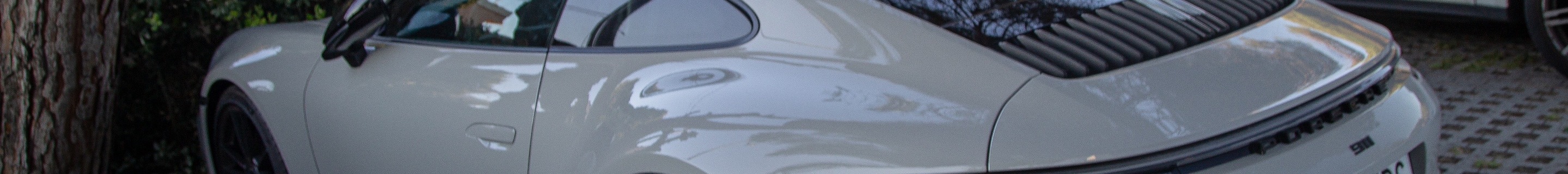 Porsche 992 Carrera GTS