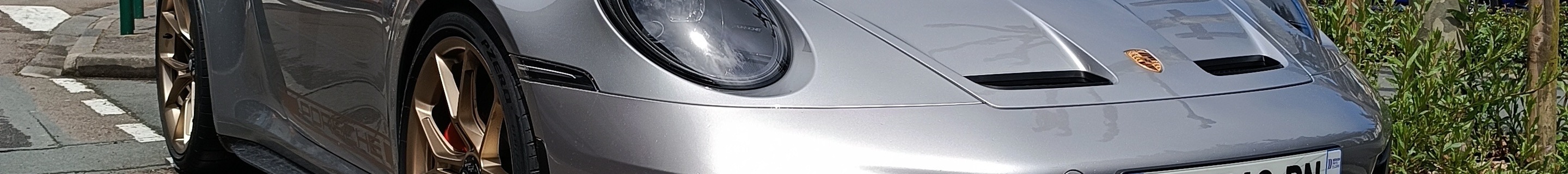Porsche 992 GT3 Touring