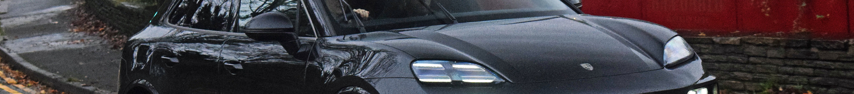 Porsche Macan EV Turbo