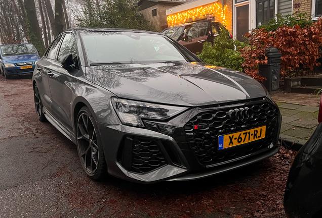 Audi RS3 Sedan 8Y