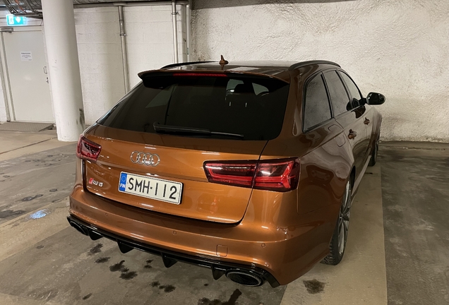 Audi RS6 Avant C7 2015