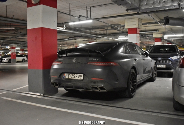 Mercedes-AMG GT 63 S X290