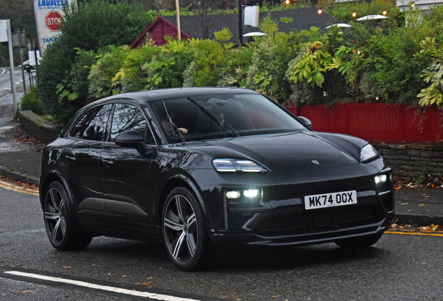 Porsche Macan EV Turbo